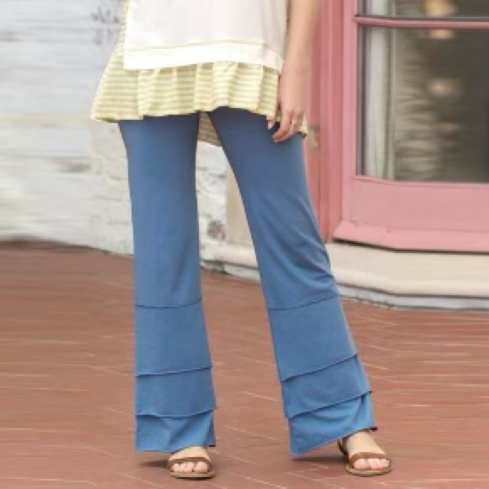 Matilda Jane Women’s Light Blue Finn Pants